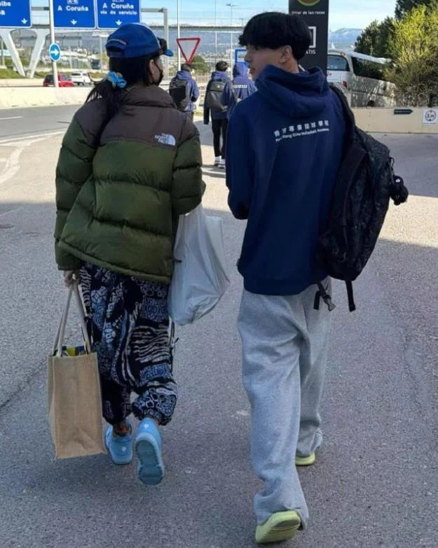 Qu&yacute; tử thứ 2 nh&agrave; Tạ Đ&igrave;nh Phong: Mới 15 tuổi đ&atilde; th&agrave;nh mỹ nam, soi đến th&agrave;nh t&iacute;ch c&agrave;ng cho&aacute;ng v&aacute;ng!- Ảnh 7.