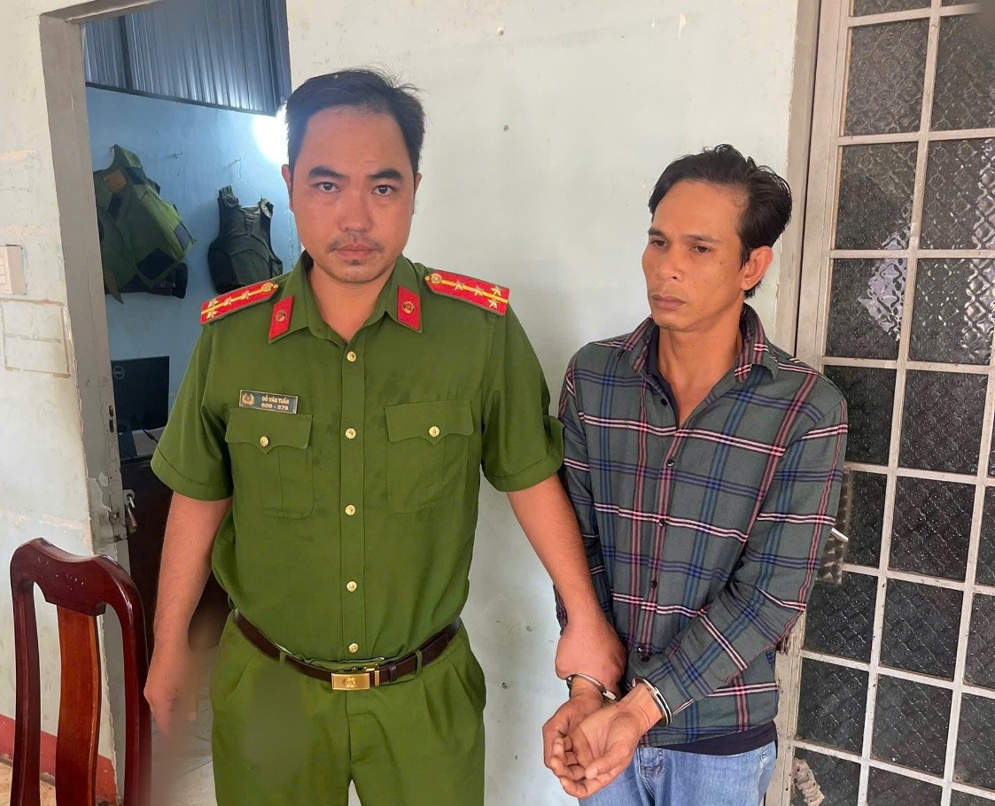 Bắt MA SIRT v&agrave; HA NA PHI- Ảnh 2.