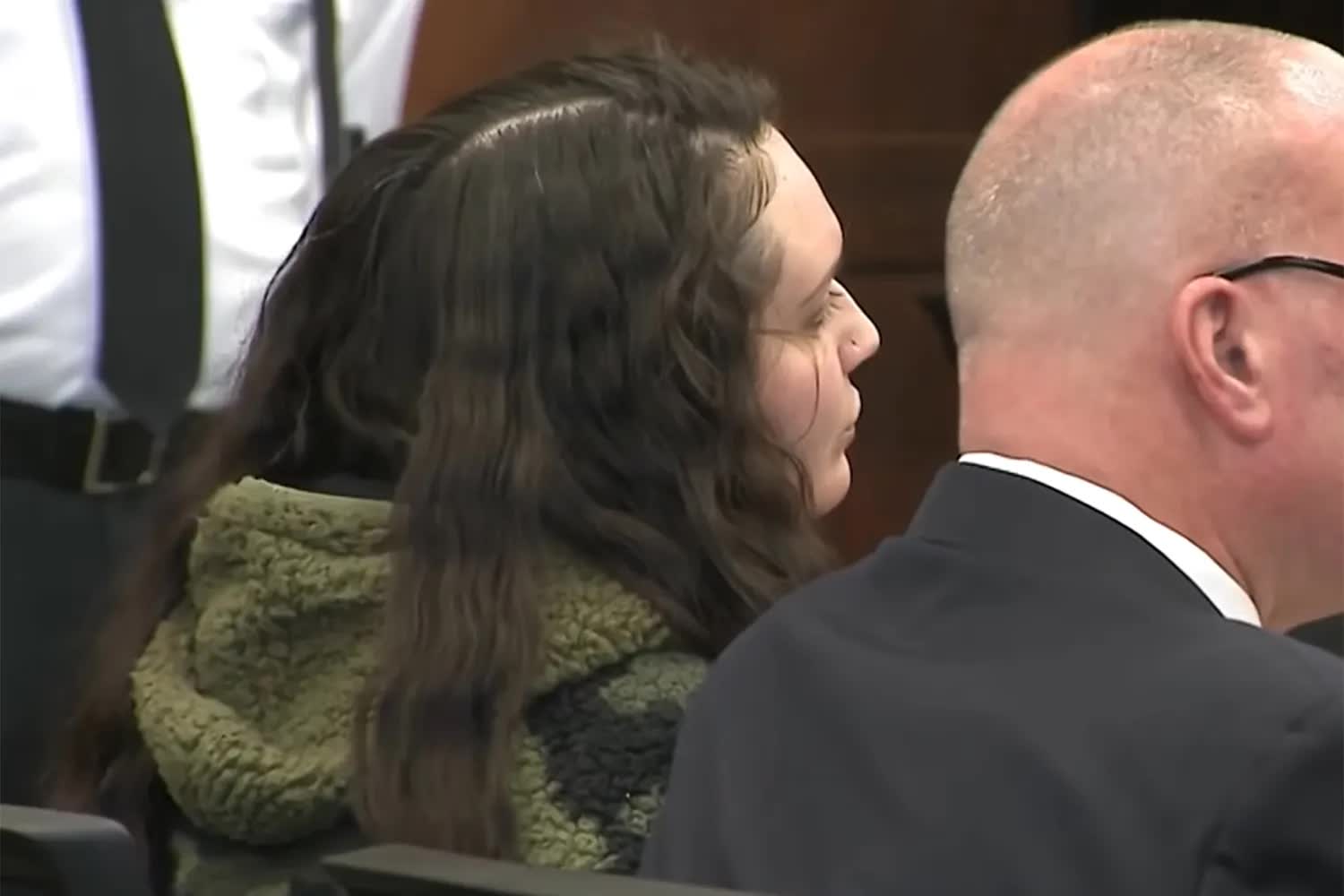 C&atilde;i nhau tr&ecirc;n mạng, người phụ nữ t&igrave;m đến tận nơi đ&acirc;m chết c&ocirc; g&aacute;i 21 tuổi- Ảnh 2.