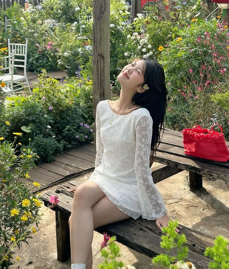 4 kiểu v&aacute;y h&egrave; đang phủ s&oacute;ng Instagram: Diện l&ecirc;n auto c&oacute; ảnh xinh, n&agrave;ng n&agrave;o cũng m&ecirc; mẩn- Ảnh 3.