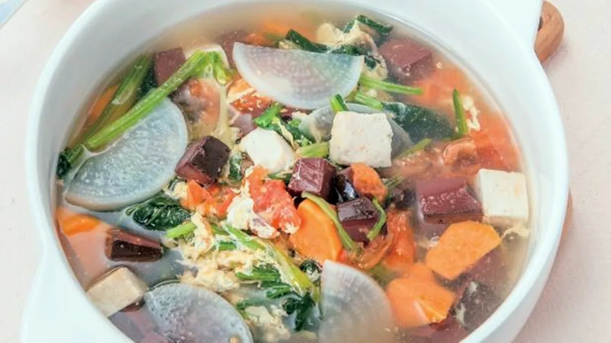 M&oacute;n "s&uacute;p đường phố" n&agrave;y được v&iacute; như "thuốc bổ tự nhi&ecirc;n": Vừa tăng cơ, bổ m&aacute;u, ăn đ&uacute;ng c&aacute;ch c&ograve;n gi&uacute;p trẻ l&acirc;u- Ảnh 3.