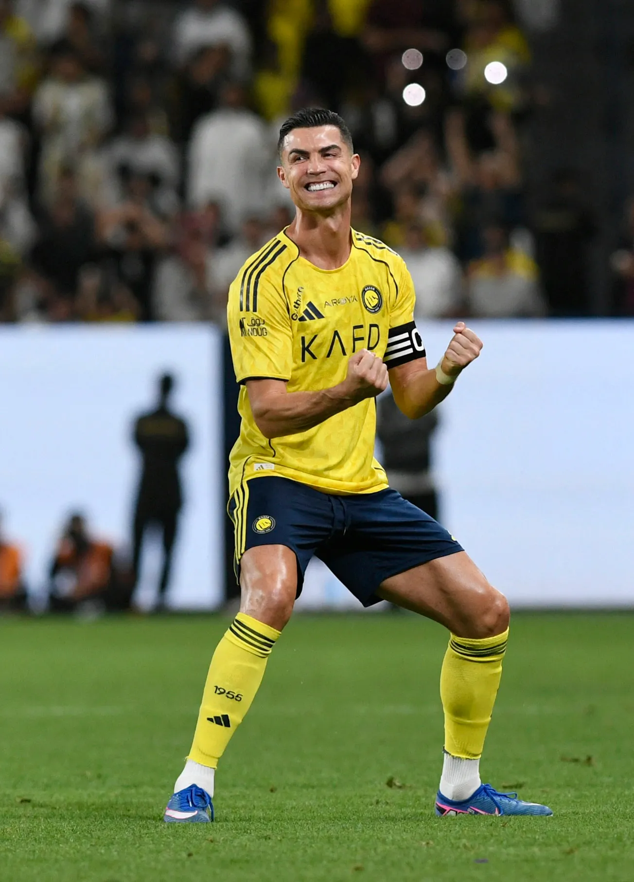 Ronaldo hay Messi đều kh&ocirc;ng phải Top 1, lộ diện "vị vua" thực sự trong danh s&aacute;ch sao thể thao gi&agrave;u nhất mọi thời đại!- Ảnh 2.