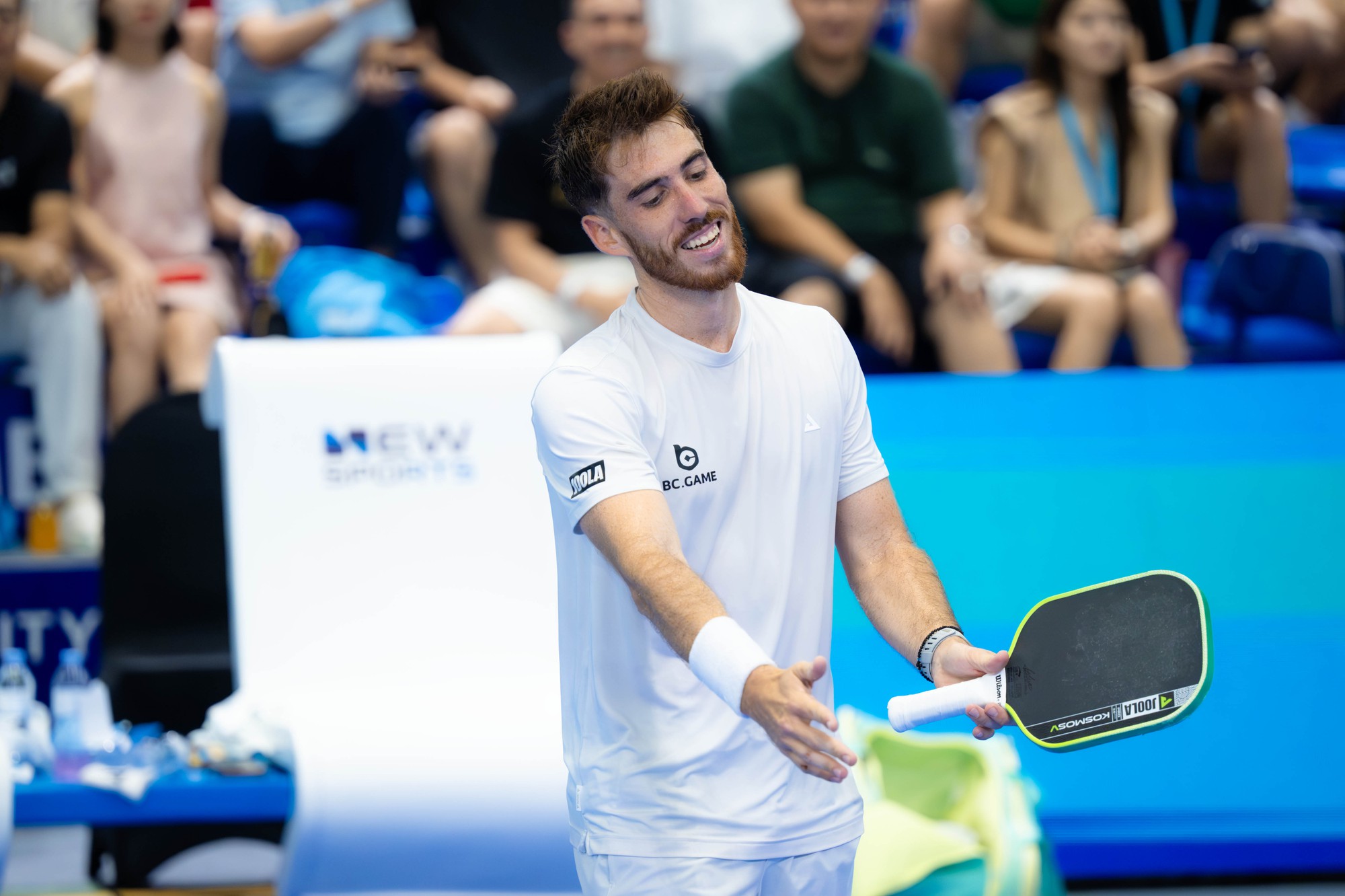 Staksrud chưa phục khi thua Vinh Hiển: “Tôi vẫn Top 2 thế giới, còn anh ấy hạng nào tôi không rõ”- Ảnh 1. Staksrud chưa phục khi thua Vinh Hiển: “Tôi vẫn Top 2 thế giới, còn anh ấy hạng nào tôi không rõ”- Ảnh 1.