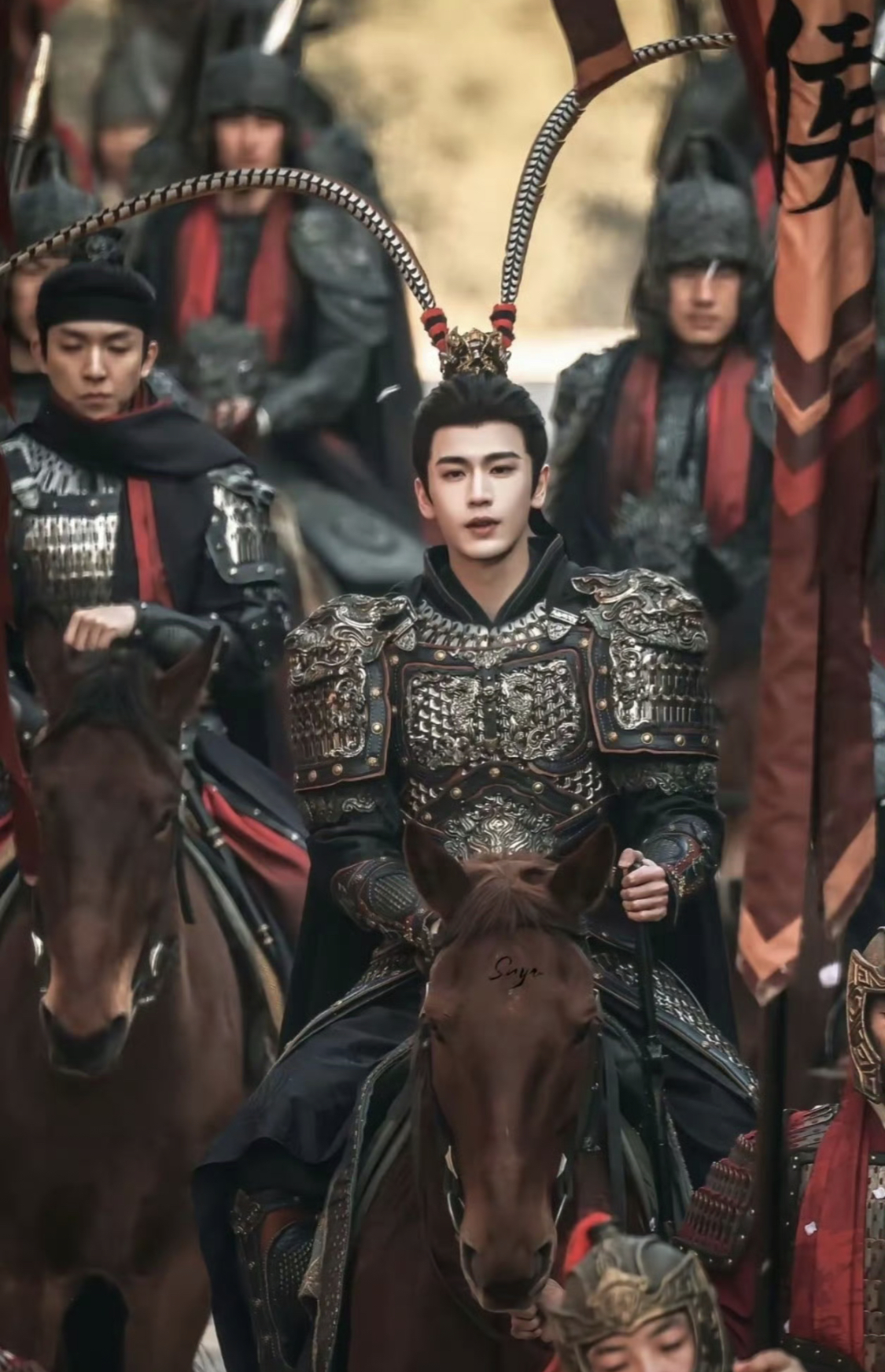 Kh&oacute; cứu được Trương Lăng H&aacute;ch- Ảnh 1.