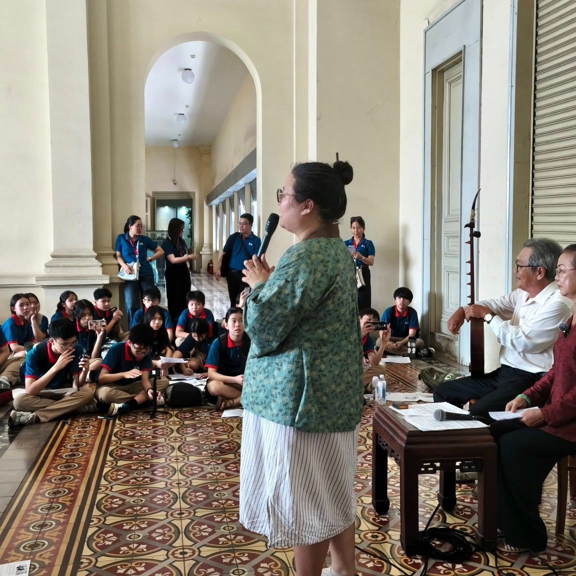 Hiếu Văn Ngư v&agrave; Nh&atilde; Tập Hi&ecirc;n: "C&oacute; một loại hạnh ph&uacute;c s&acirc;u sắc l&agrave; khi bộ n&atilde;o được tri thức đ&aacute;nh thức&rdquo;- Ảnh 13.