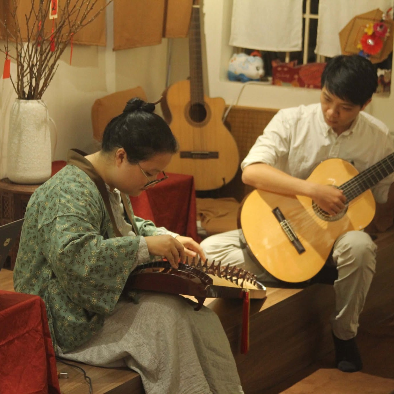 Hiếu Văn Ngư v&agrave; Nh&atilde; Tập Hi&ecirc;n: "C&oacute; một loại hạnh ph&uacute;c s&acirc;u sắc l&agrave; khi bộ n&atilde;o được tri thức đ&aacute;nh thức&rdquo;- Ảnh 17.