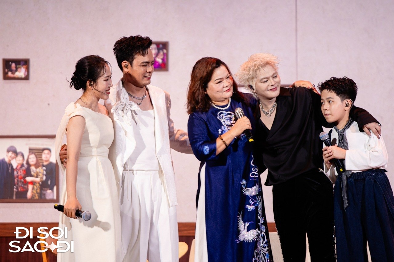 RHYDER và concert LUMINARHY: Ở tuổi 25, một nghệ sĩ trẻ chứng minh mình đủ sức gánh cả giấc mơ lớn!- Ảnh 17. RHYDER và concert LUMINARHY: Ở tuổi 25, một nghệ sĩ trẻ chứng minh mình đủ sức gánh cả giấc mơ lớn!- Ảnh 17.