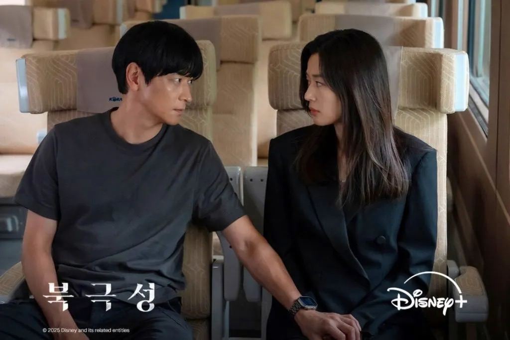 Jeon Ji Hyun như bước từ phim ra đời thực- Ảnh 4.