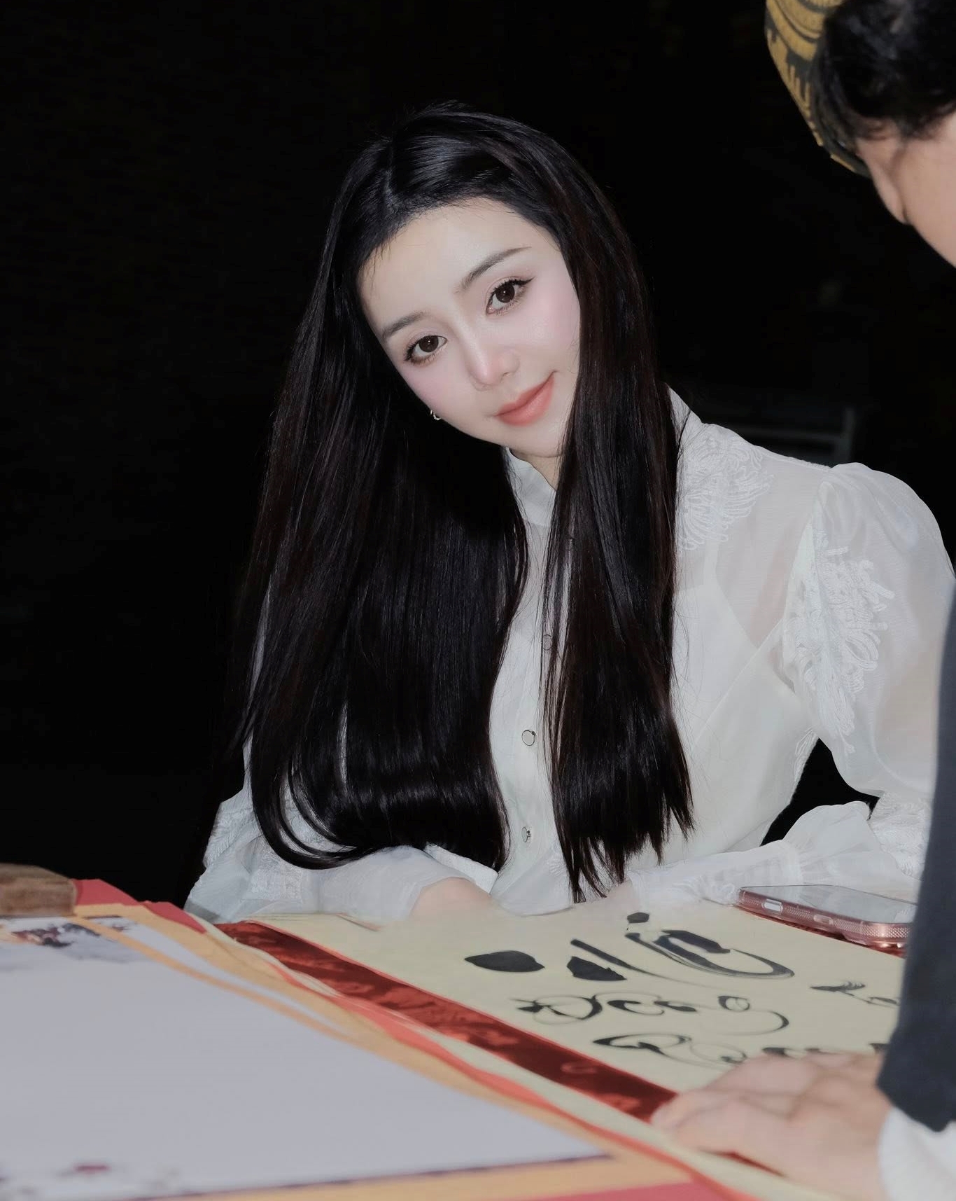 Nhan sắc mỹ nh&acirc;n Việt n&agrave;y lạ lắm: Ngo&agrave;i đời được khen đẹp như Phạm Băng Băng, l&ecirc;n phim bị ch&ecirc; nh&igrave;n như ma nữ- Ảnh 7.