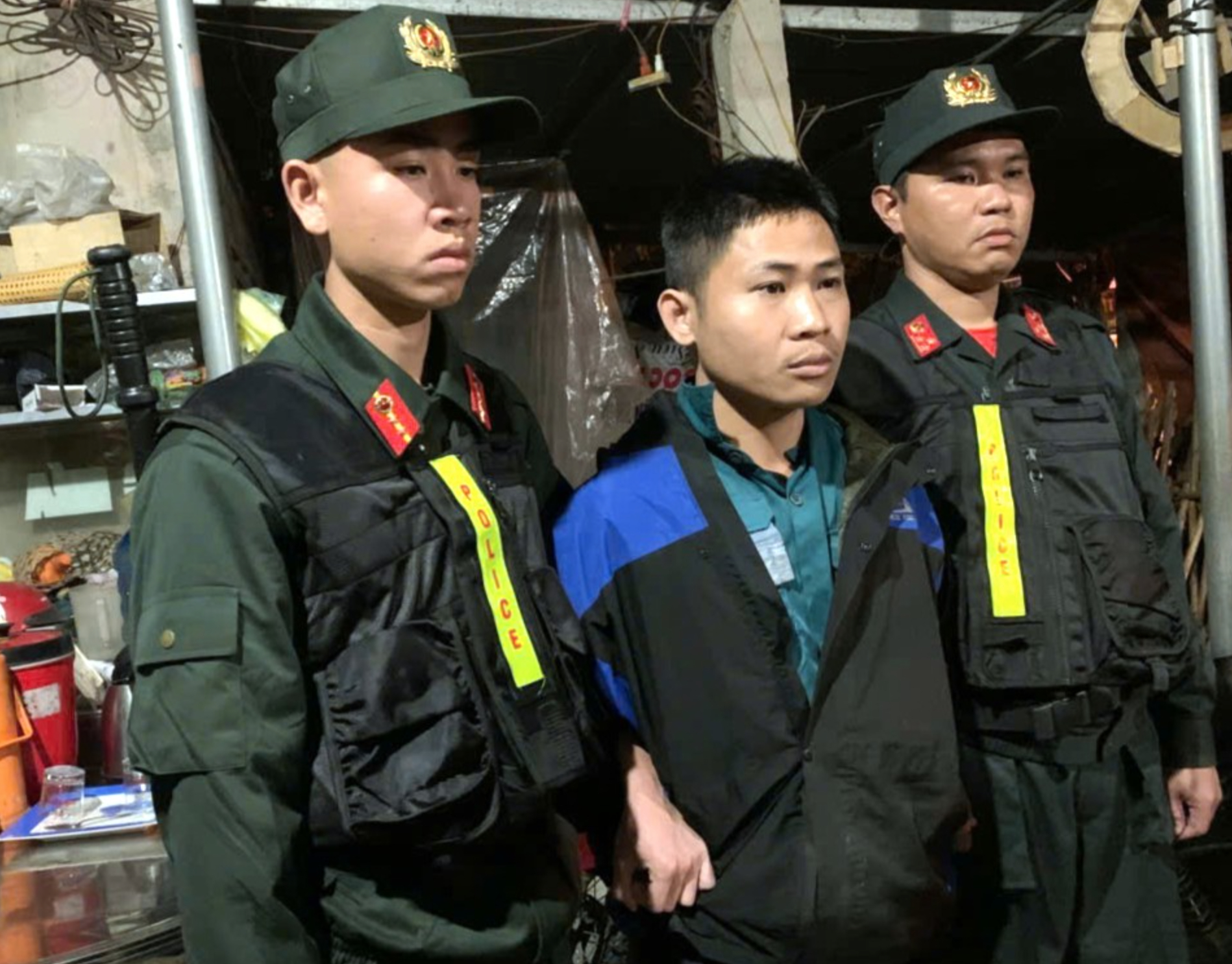 Diễn biến mới vụ người đ&agrave;n &ocirc;ng bị bắt v&igrave; kh&ocirc;ng trả lại 500 triệu đồng cho người chuyển nhầm- Ảnh 1.