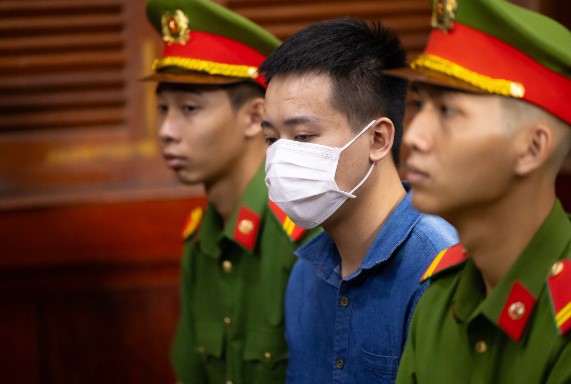 Tr&ograve;n 1 năm Quang Linh Vlogs bị bắt, chị g&aacute;i: &ldquo;Em m&igrave;nh đ&atilde; sai v&agrave; đ&atilde; trả gi&aacute; bằng những ng&agrave;y th&aacute;ng tăm tối nhất của cuộc đời..."- Ảnh 4.