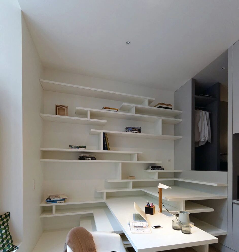 Căn hộ 27m&sup2; cũ n&aacute;t lột x&aacute;c kh&oacute; tin: Nh&eacute;t đủ giường đ&ocirc;i, bếp, b&agrave;n học trong 1 khối nội thất- Ảnh 4.