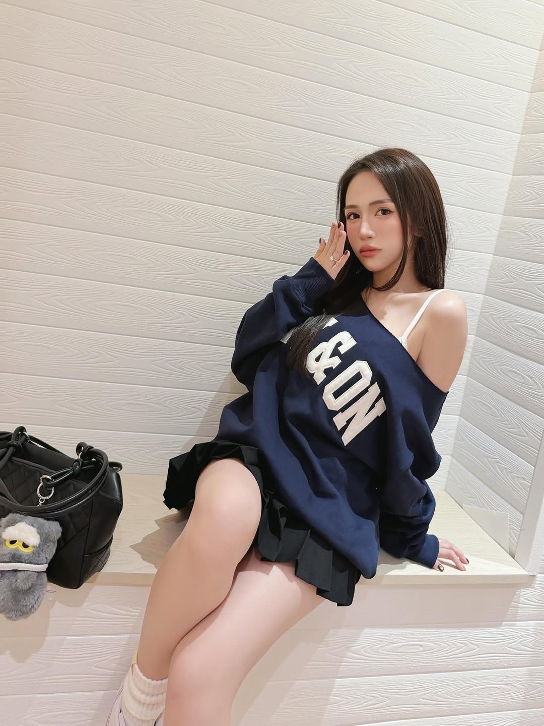 Con g&aacute;i đại gia Minh Nhựa: 20 tuổi "bỏ cuộc chơi" đi lấy chồng, qua 4 lần sinh nở vẫn đẹp như thời c&ograve;n son- Ảnh 6.