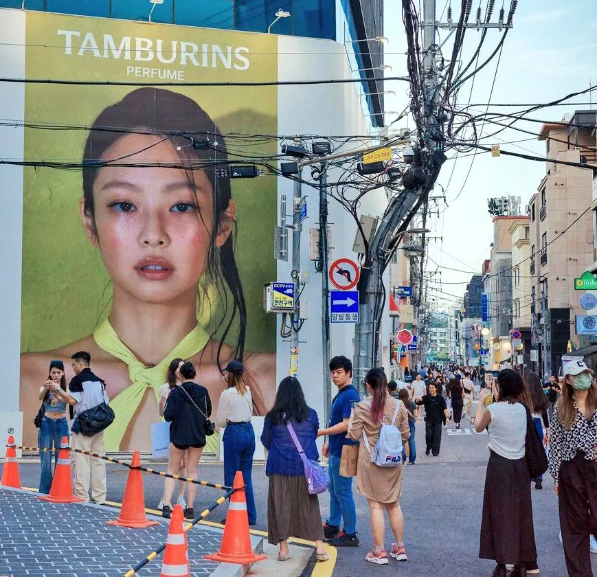 Jennie (BLACKPINK) l&agrave;m đứt chuỗi tăng trưởng 4 năm li&ecirc;n tiếp của thương hiệu đ&igrave;nh đ&aacute;m v&igrave; một l&yacute; do?- Ảnh 5.