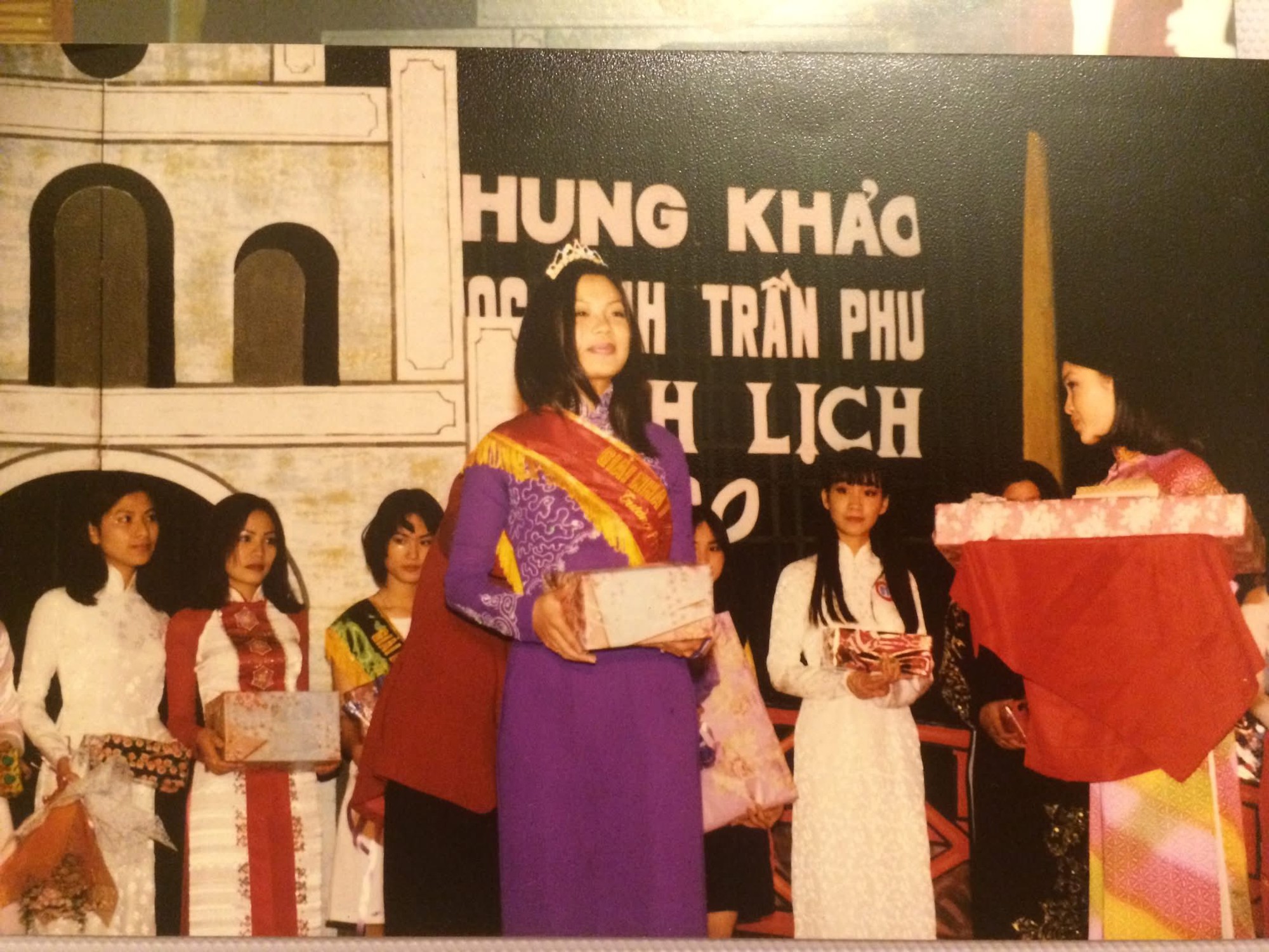 Nhan sắc thời trẻ người phụ nữ khiến nam NSND l&agrave; Cục trưởng si m&ecirc; suốt nhiều năm- Ảnh 3.