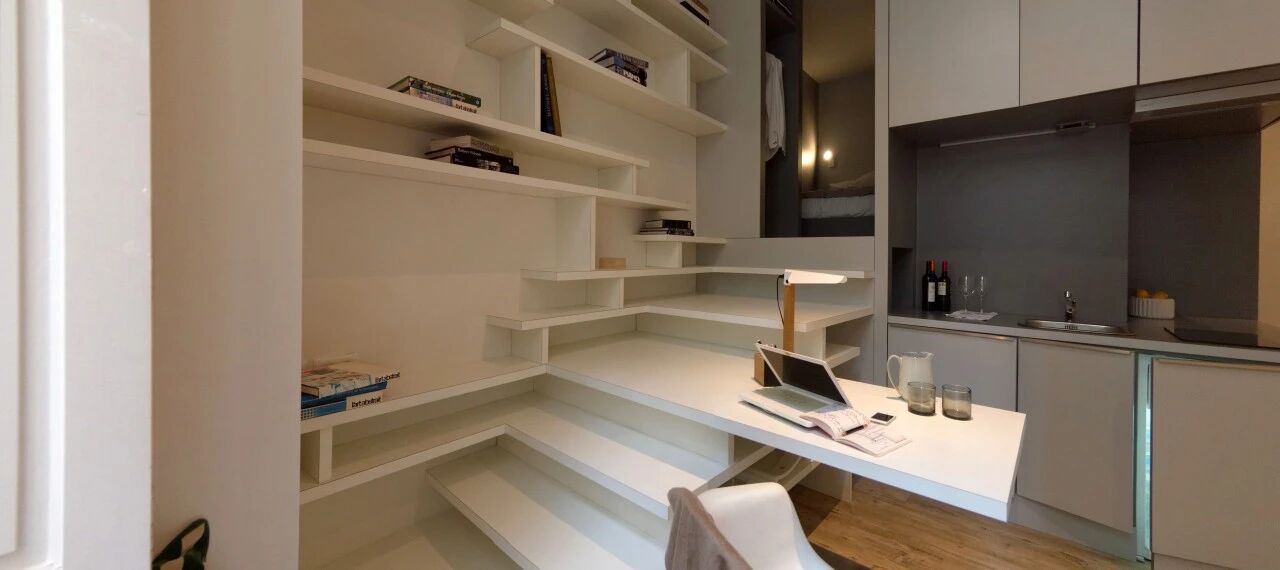 Căn hộ 27m&sup2; cũ n&aacute;t lột x&aacute;c kh&oacute; tin: Nh&eacute;t đủ giường đ&ocirc;i, bếp, b&agrave;n học trong 1 khối nội thất- Ảnh 5.