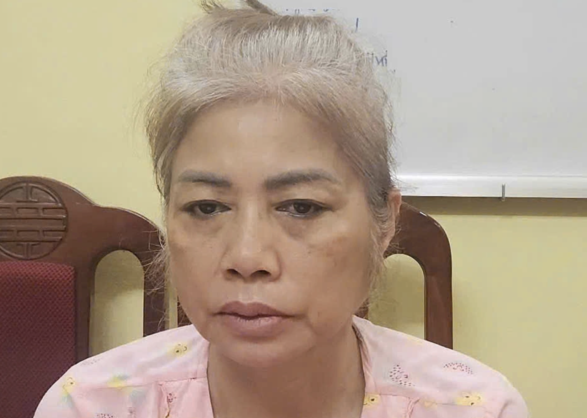 Hai &ldquo;b&agrave; tr&ugrave;m&rdquo; đang chữa bệnh t&acirc;m thần vẫn mua b&aacute;n h&agrave;ng chục kg ma tu&yacute;- Ảnh 2.