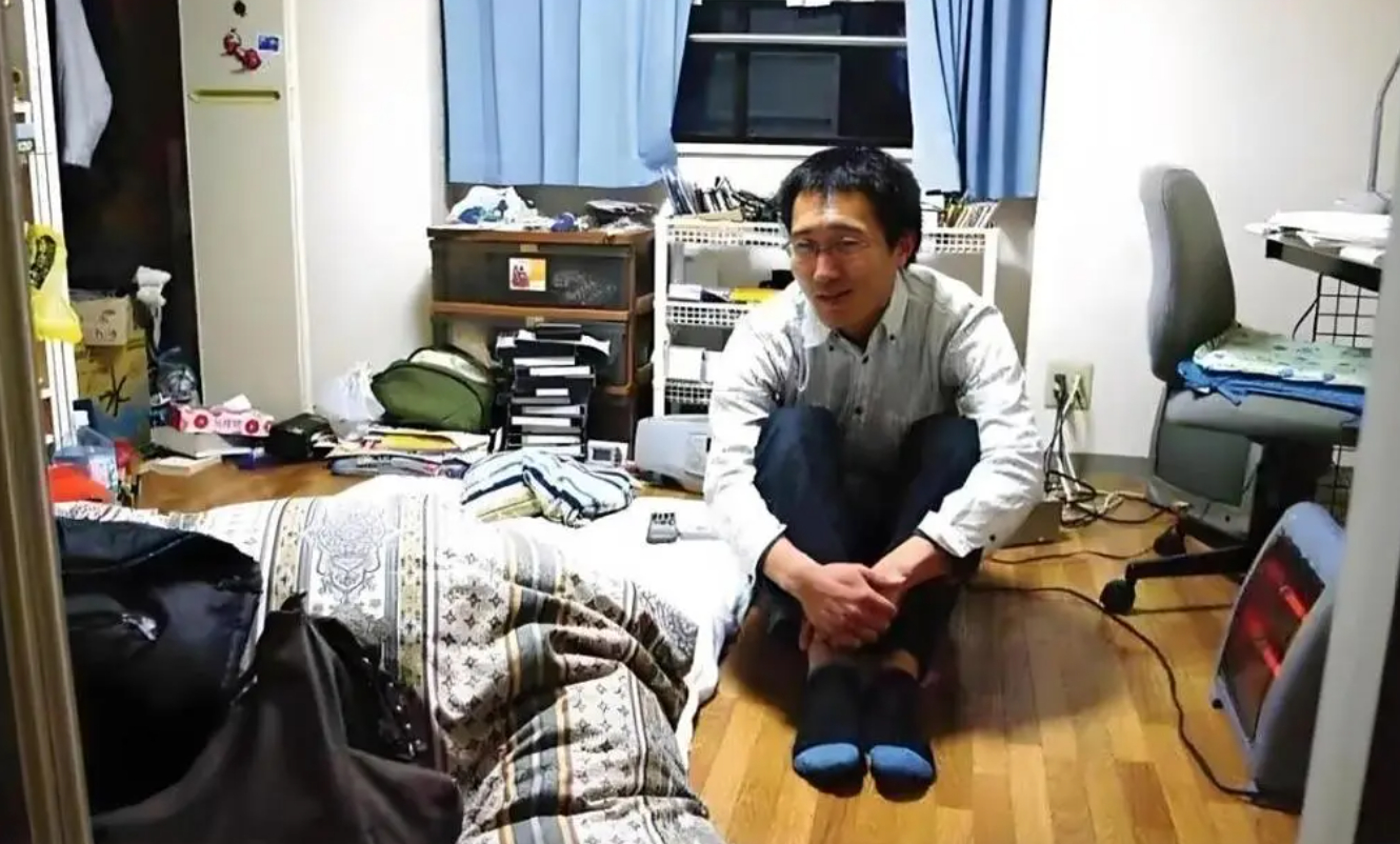 Một kiểu "ăn b&aacute;m" cha mẹ ho&agrave;n to&agrave;n mới: Bề ngo&agrave;i dường như kh&ocirc;ng đ&ograve;i hỏi g&igrave; nhưng thực ra sống kiếp tầm gửi!- Ảnh 1.