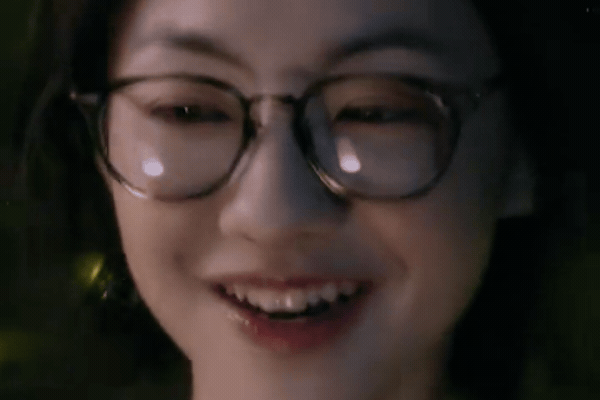 Đ&atilde; t&igrave;m ra c&ocirc; g&aacute;i mang cả mặt trời trong nụ cười, đẹp thế n&agrave;y kh&ocirc;ng tươi nhất Việt Nam th&igrave; qu&aacute; ph&iacute;- Ảnh 4.