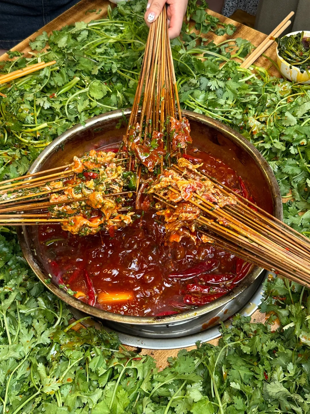 Bức ảnh bữa ăn "nặng m&ugrave;i" nhất c&otilde;i mạng h&ocirc;m nay: Người khen nức nở, kẻ ch&ecirc; bai "chỉ l&agrave; tr&ograve; l&agrave;m m&agrave;u l&atilde;ng ph&iacute; thức ăn"!- Ảnh 5.