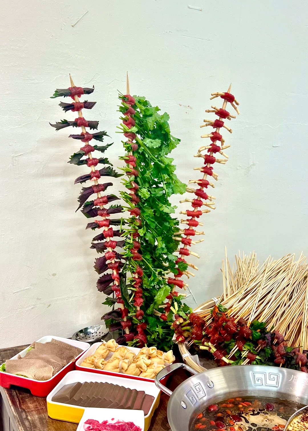 Bức ảnh bữa ăn "nặng m&ugrave;i" nhất c&otilde;i mạng h&ocirc;m nay: Người khen nức nở, kẻ ch&ecirc; bai "chỉ l&agrave; tr&ograve; l&agrave;m m&agrave;u l&atilde;ng ph&iacute; thức ăn"!- Ảnh 6.