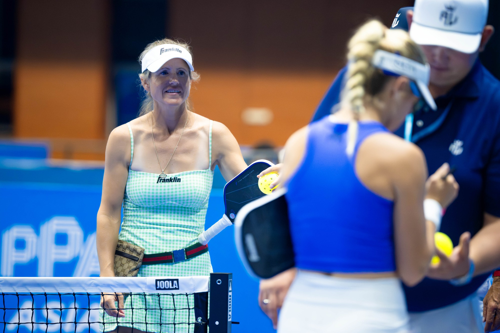 Nhan sắc trẻ trung của mẹ Anna Thu Thuỷ g&acirc;y sốt ở PPA Hanoi, bậc thầy sau th&agrave;nh c&ocirc;ng của con g&aacute;i si&ecirc;u sao thế giới- Ảnh 12.