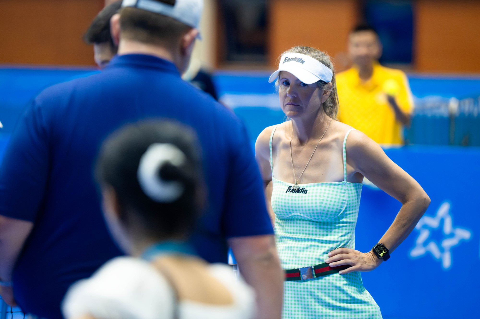 Nhan sắc trẻ trung của mẹ Anna Thu Thuỷ g&acirc;y sốt ở PPA Hanoi, bậc thầy sau th&agrave;nh c&ocirc;ng của con g&aacute;i si&ecirc;u sao thế giới- Ảnh 11.