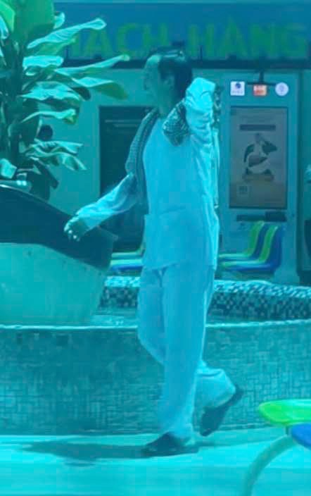 T&igrave;nh trạng của NS Ho&agrave;i Linh sau khi lộ ảnh một m&igrave;nh trong bệnh viện- Ảnh 2.