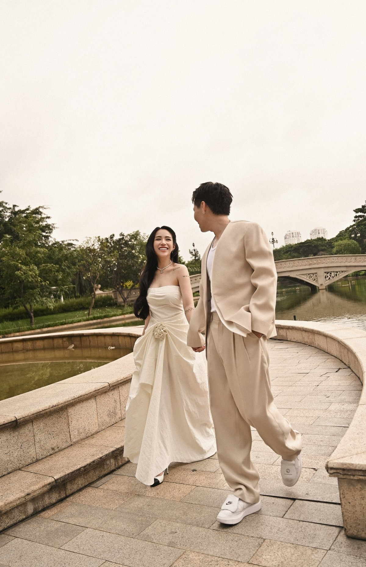 Con g&aacute;i đại gia Minh Nhựa: 20 tuổi "bỏ cuộc chơi" đi lấy chồng, qua 4 lần sinh nở vẫn đẹp như thời c&ograve;n son- Ảnh 2.