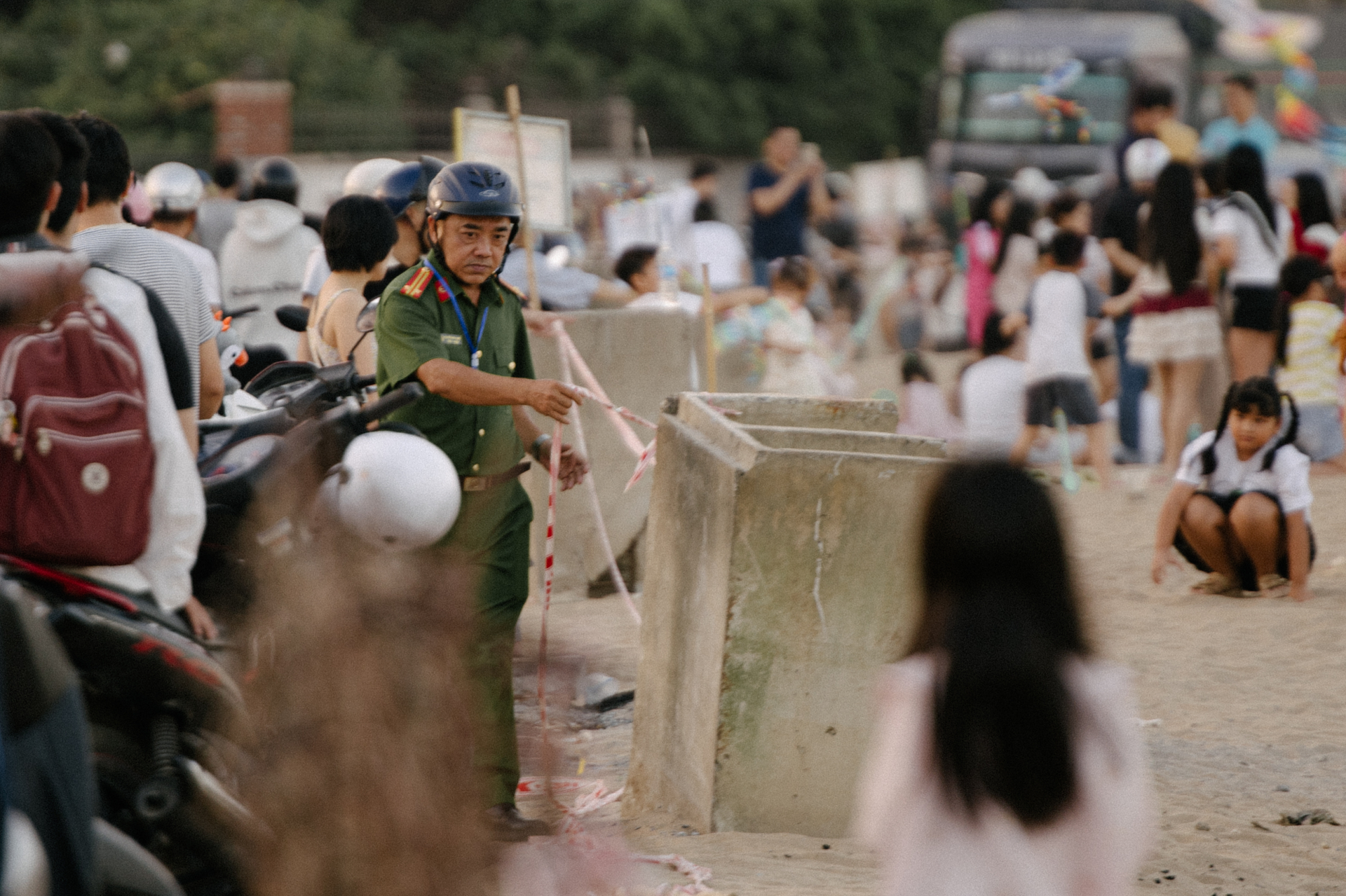 Tuyệt đối kh&ocirc;ng n&ecirc;n tụ tập, h&oacute;ng gi&oacute; tại &ldquo;biển G&ograve; Vấp&rdquo; l&uacute;c n&agrave;y!- Ảnh 12.