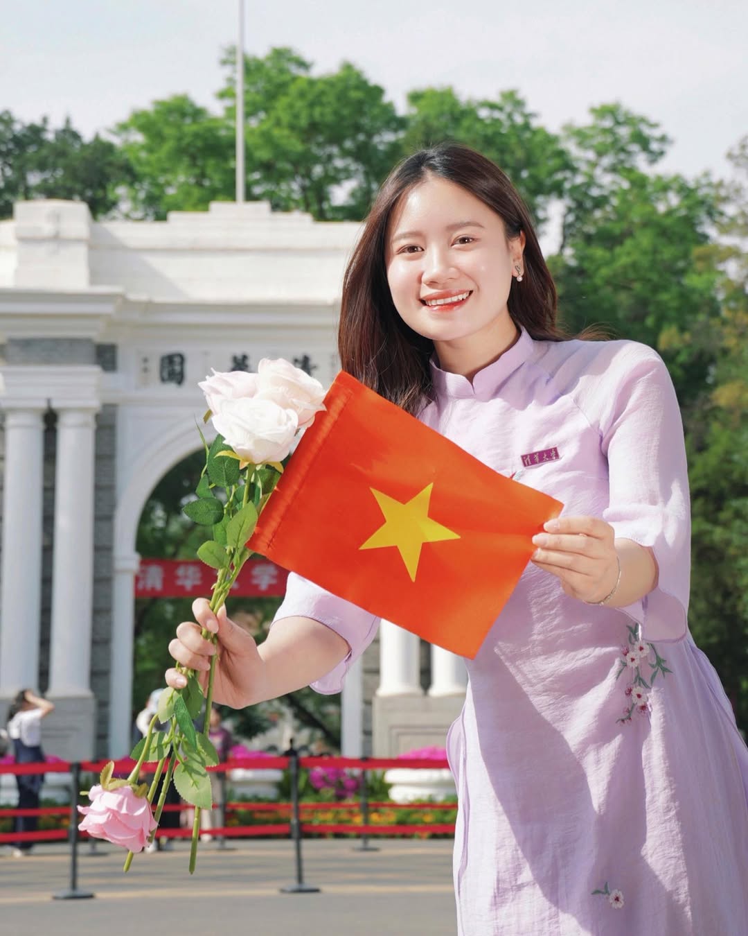 Nữ sinh Việt được Đại học TOP 1 Trung Quốc vinh danh tr&ecirc;n trang chủ- Ảnh 4.