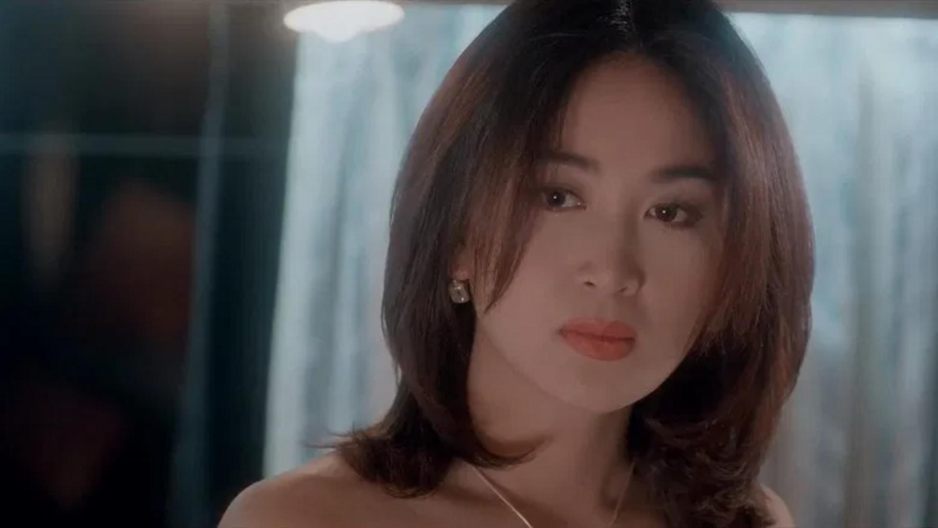 Thời ho&agrave;ng kim của d&ograve;ng phim 18+ Hong Kong v&agrave; những "n&agrave;ng thơ" l&agrave;m khuynh đảo m&agrave;n ảnh thập ni&ecirc;n 90- Ảnh 7.