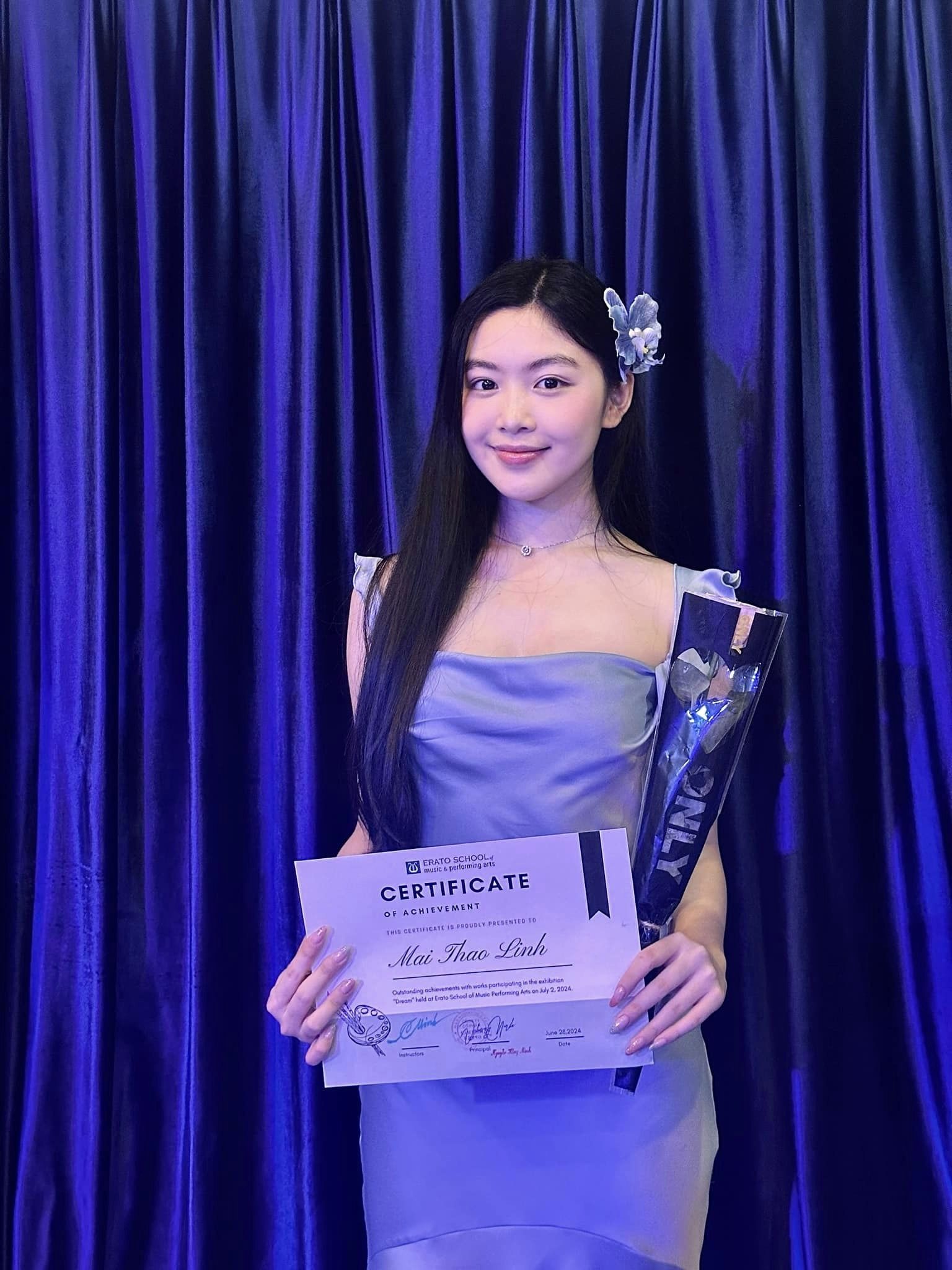 Tuổi 20 của con g&aacute;i 1 NSƯT: L&aacute;i Maybach 8 tỷ, sống trong biệt thự h&agrave;ng trăm m2 giữa TP.HCM, nhan sắc cực h&uacute;t hồn- Ảnh 4.