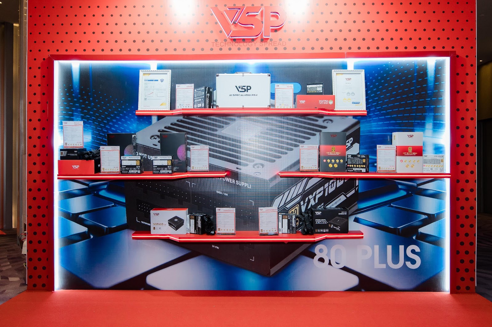 "Bắt tay" c&ugrave;ng &ocirc;ng lớn ph&acirc;n phối PSD, VSP quyết t&acirc;m đưa hệ sinh th&aacute;i c&ocirc;ng nghệ Việt "phủ s&oacute;ng" mọi gia đ&igrave;nh- Ảnh 3.