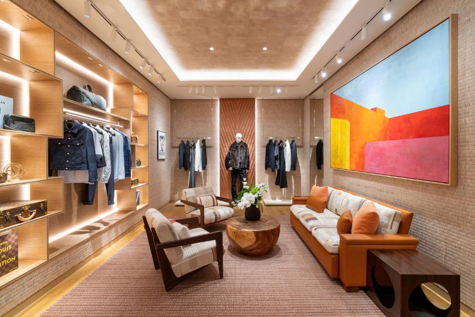 Louis Vuitton mang tinh thần viễn du v&agrave;o cửa h&agrave;ng Menswear đầu ti&ecirc;n tại Việt Nam- Ảnh 4.