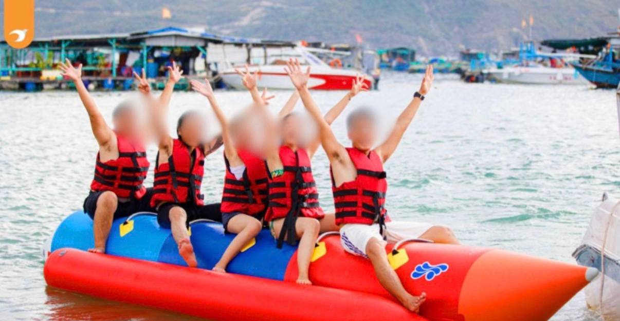 Cảnh b&aacute;o dịp lễ 30/4: Nguy hiểm từ tr&ograve; phao chuối, l&aacute;i m&ocirc; t&ocirc; nước tr&ecirc;n biển- Ảnh 4.