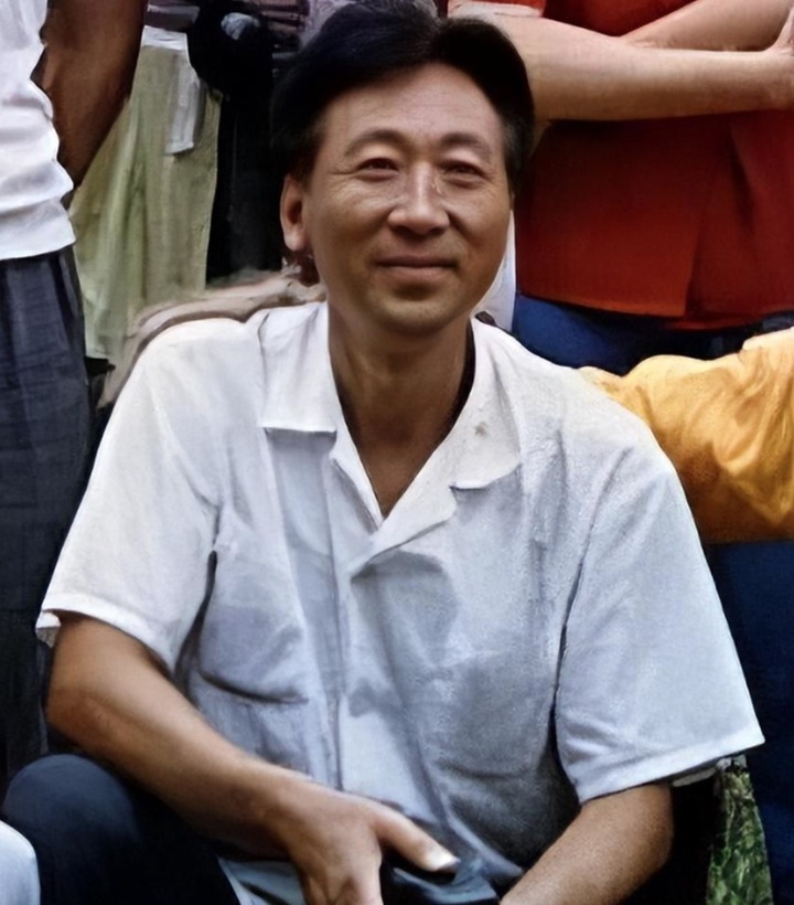 "Y&ecirc;u qu&aacute;i trăm mắt" trong T&acirc;y du k&yacute;: L&agrave; ph&oacute; chủ nhiệm đo&agrave;n phim, học vấn đ&aacute;ng nể- Ảnh 3.