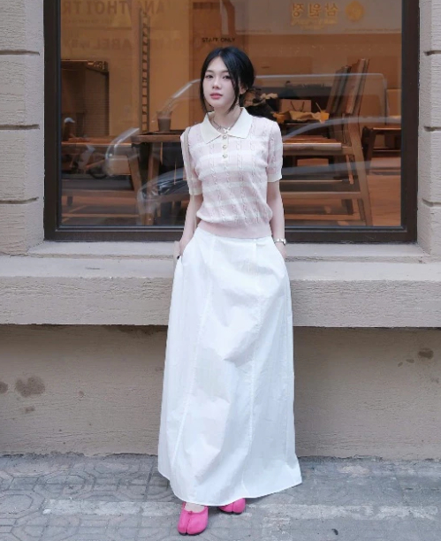 Ngoại lệ showbiz: Mỹ nh&acirc;n "tuổi băm" vẫn m&ecirc; t&iacute;t m&agrave;u hồng, cưa sừng l&agrave;m meo meo được cả ch&acirc;u &Aacute; khen xinh- Ảnh 12.