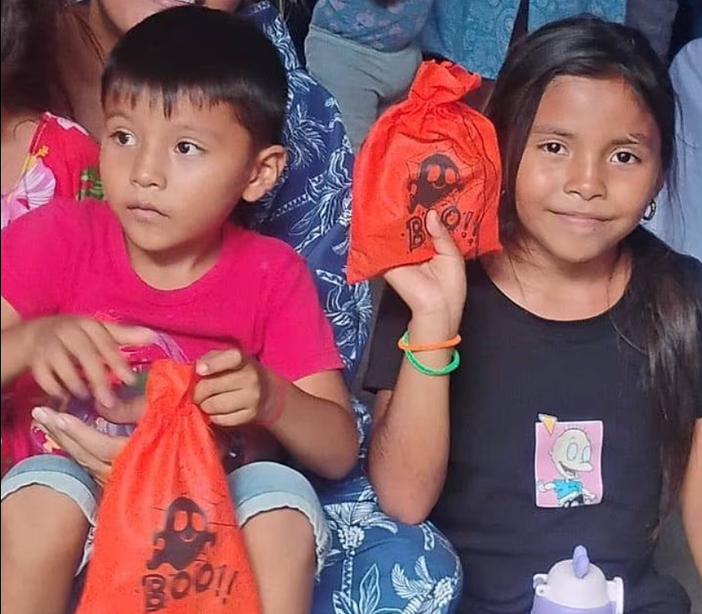 Chơi trốn t&igrave;m, hai chị em 8 tuổi v&agrave; 5 tuổi tử vong v&igrave; bị mắc kẹt trong tủ đ&ocirc;ng- Ảnh 1.