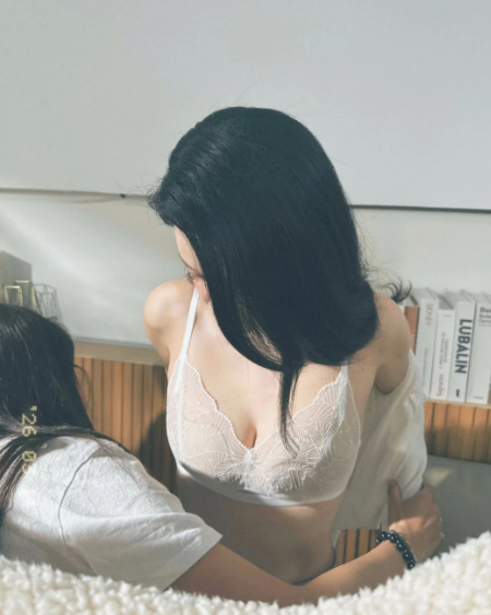 C&ugrave;ng l&agrave; "nữ thần thanh xu&acirc;n": Nhan sắc hiện tại của L&acirc;m Y Thần - Trần Kiều &Acirc;n lại rất kh&aacute;c- Ảnh 3.