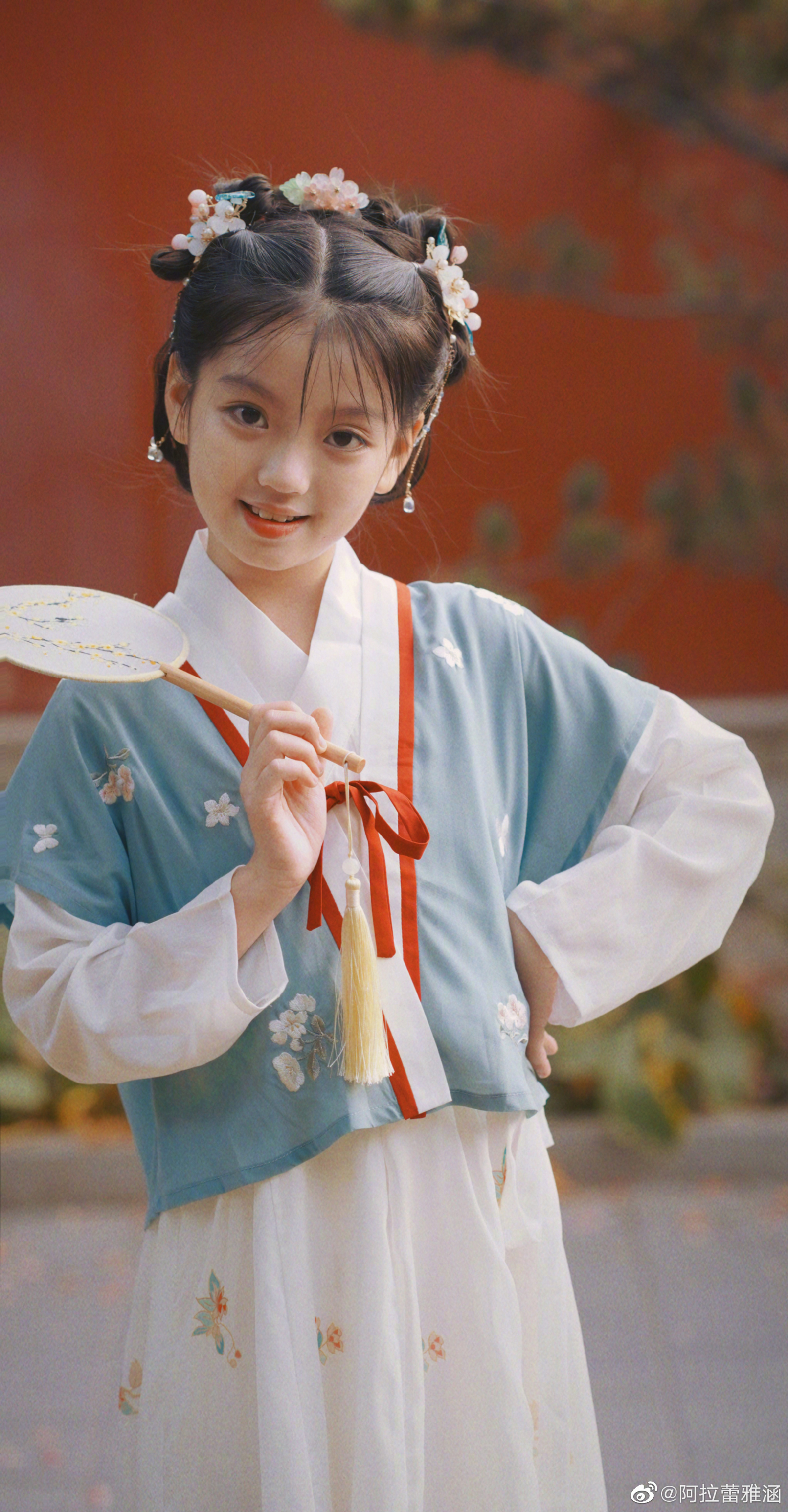 Kh&ocirc;ng thể nhận ra sao nh&iacute; Bố Ơi M&igrave;nh Đi Đ&acirc;u Thế từng kiếm 3,3 tỷ, trở th&agrave;nh "cỗ m&aacute;y in tiền" nu&ocirc;i gia đ&igrave;nh từ năm 4 tuổi- Ảnh 11.