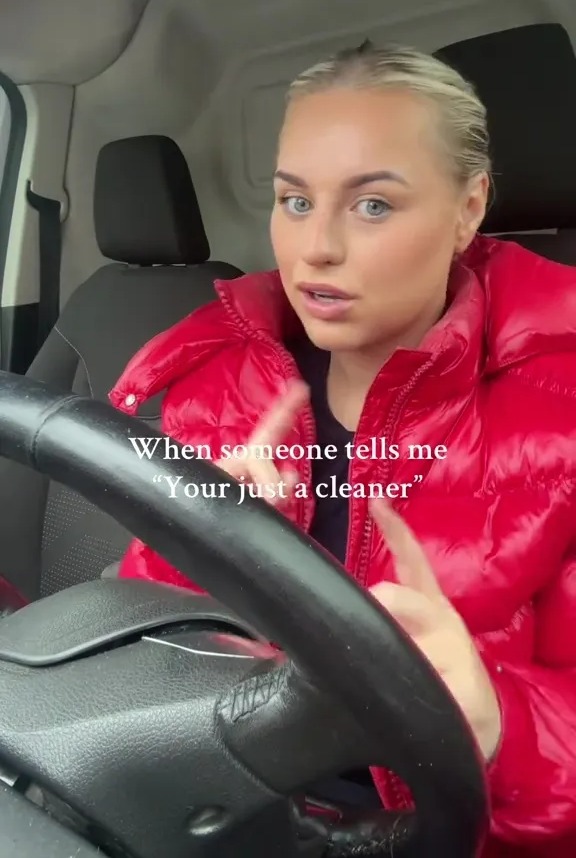 Đi dọn nh&agrave;, l&agrave;m gi&uacute;p việc theo giờ: C&ocirc; g&aacute;i 22 tuổi kiếm 30 triệu 1 TUẦN- Ảnh 2.