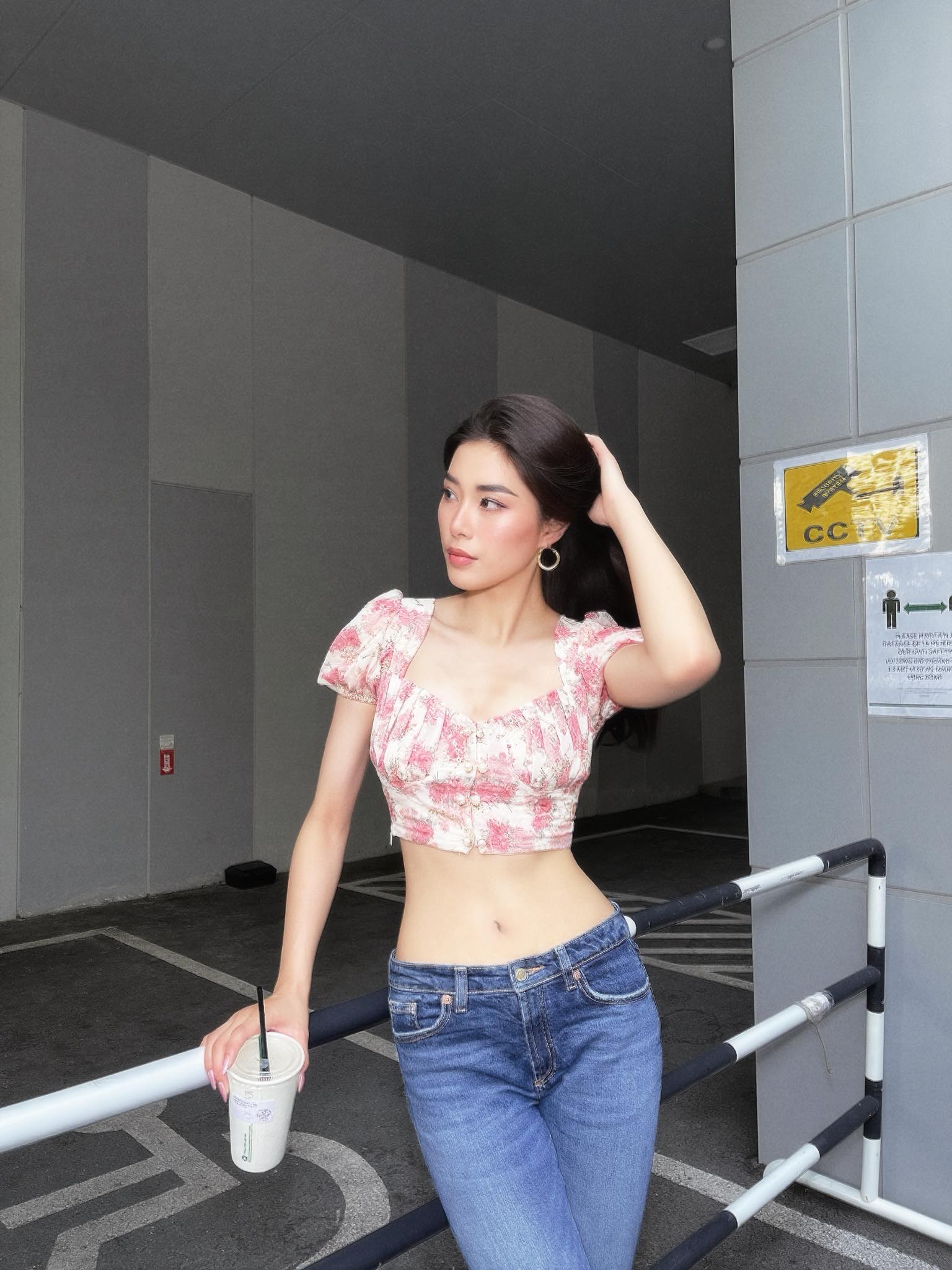 VĐV b&oacute;ng chuyền xinh nhất Việt Nam, cả c&otilde;i mạng si m&ecirc; v&igrave; visual v&agrave; style qu&aacute; cuốn - Ảnh 11.