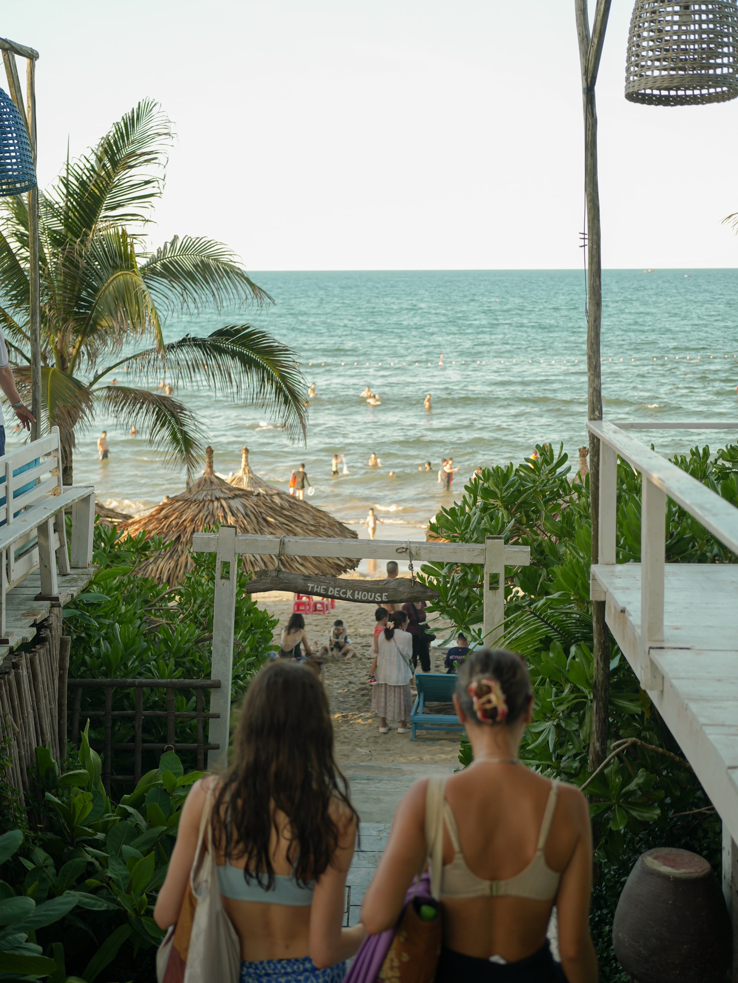 Cảnh tượng hiếm xảy ra ngay đầu tháng 4 ở Đà Nẵng - Ảnh 7.