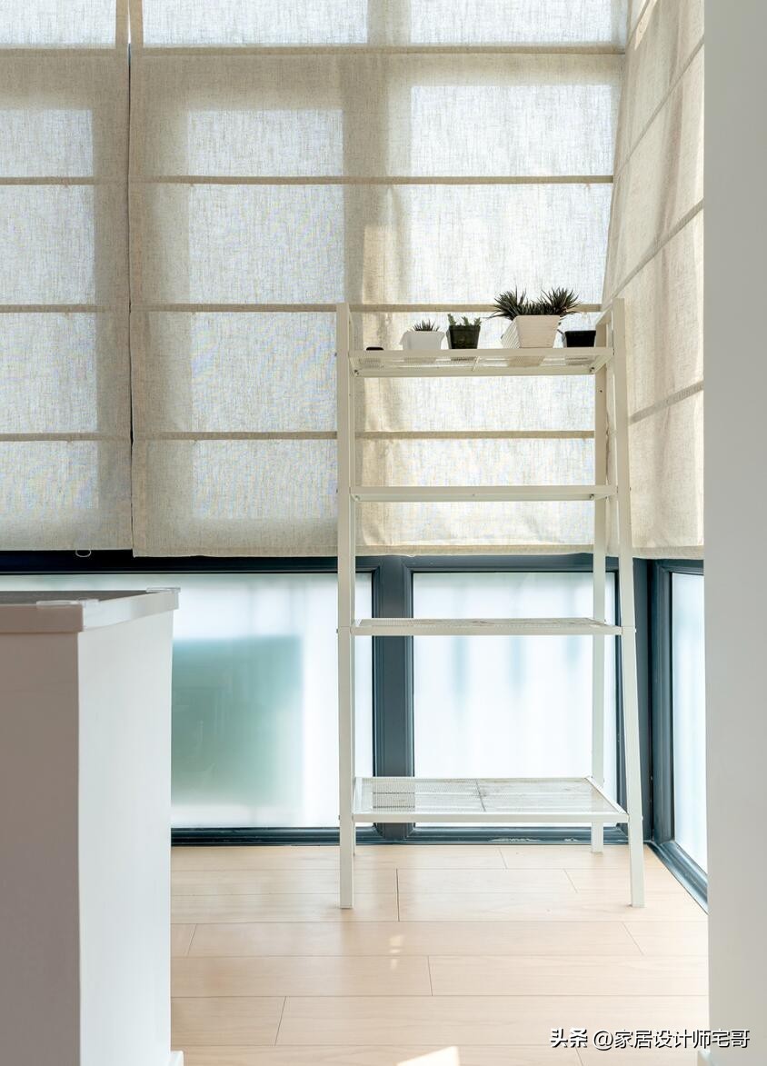 Gia đ&igrave;nh 4 người sống trong căn hộ rộng 36m&sup2; ở khu vực c&oacute; trường học tốt: Kh&ocirc;ng c&oacute; ph&ograve;ng kh&aacute;ch hay ph&ograve;ng ăn nhưng vẫn rất hạnh ph&uacute;c- Ảnh 14.