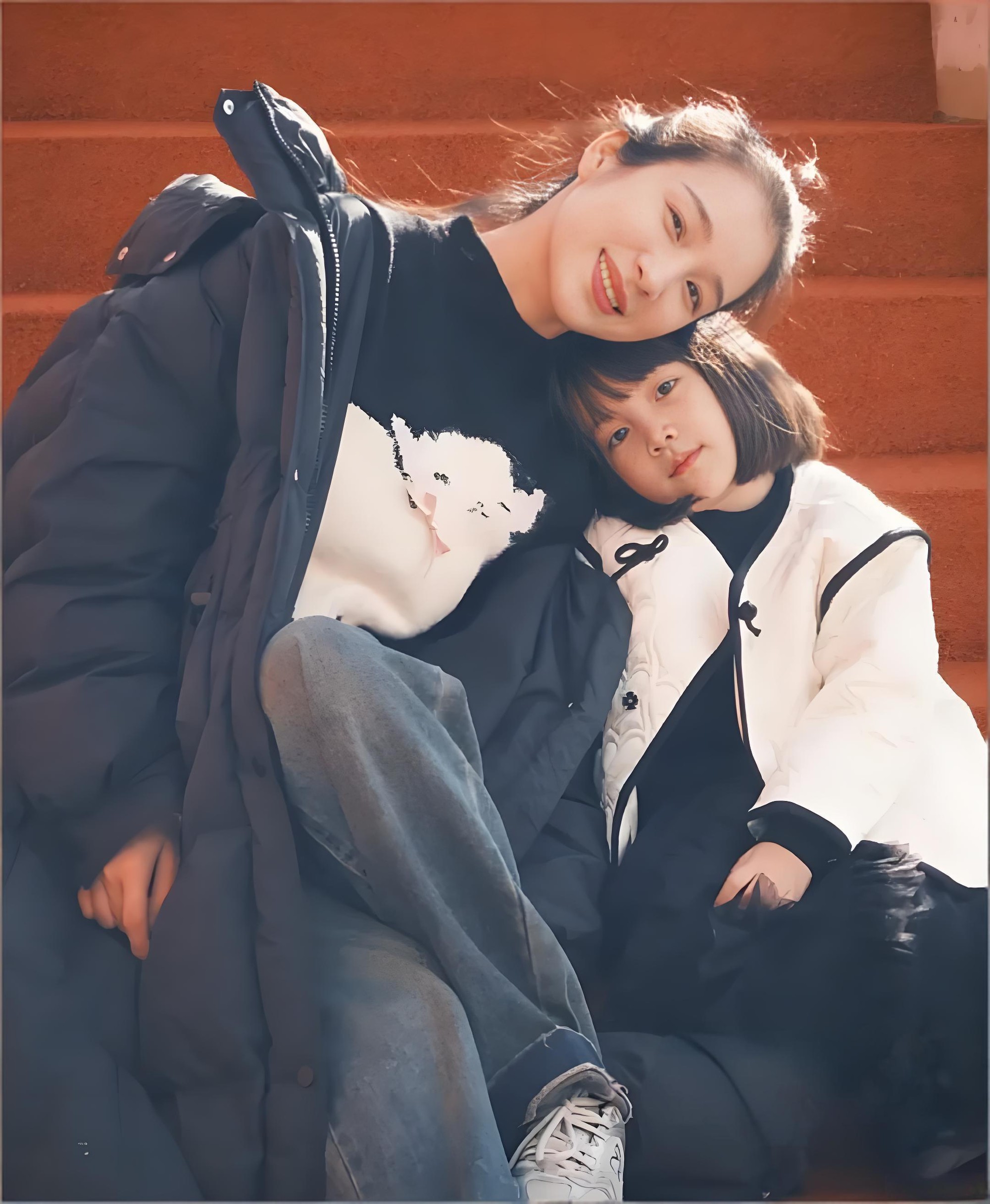 3 con gi&aacute;p c&oacute; con c&aacute;i l&agrave;m rạng danh d&ograve;ng tộc- Ảnh 1.