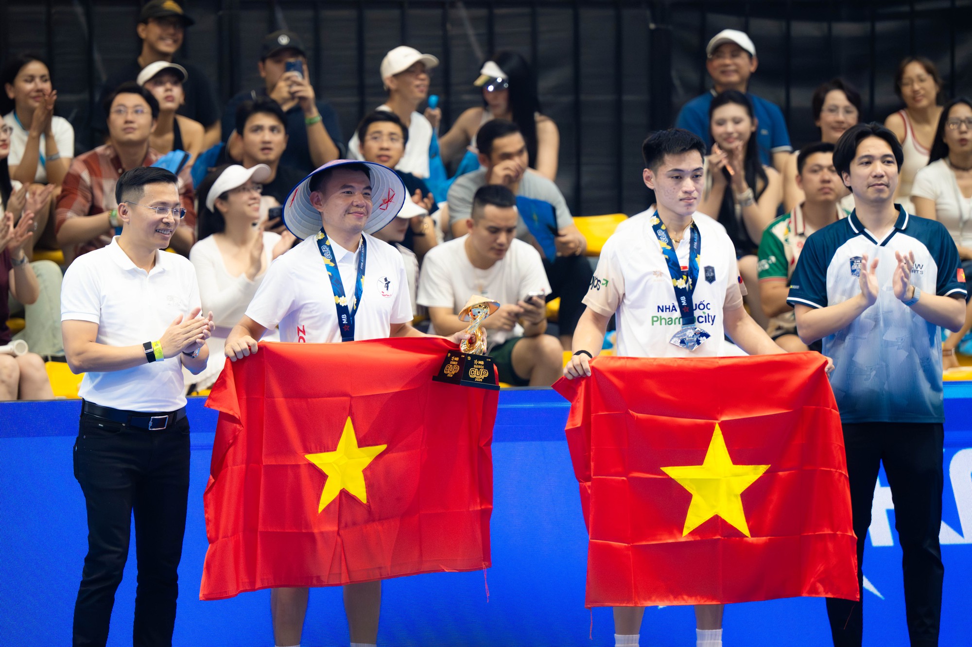Huyền thoại pickleball Ben Johns muốn đ&aacute;nh cặp c&ugrave;ng Vinh Hiển, "qu&aacute;i vật" Tardio lập tức "chốt đơn" L&yacute; Ho&agrave;ng Nam hậu PPA Hanoi!- Ảnh 4.