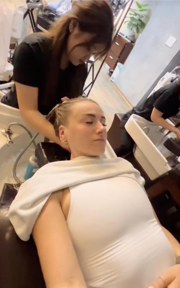 Dịch vụ 60 ph&uacute;t ở Việt Nam được kh&aacute;ch T&acirc;y truyền tai &ldquo;sướng như vua ch&uacute;a&rdquo;, nước ngo&agrave;i c&oacute; tiền cũng chẳng được hưởng- Ảnh 1.