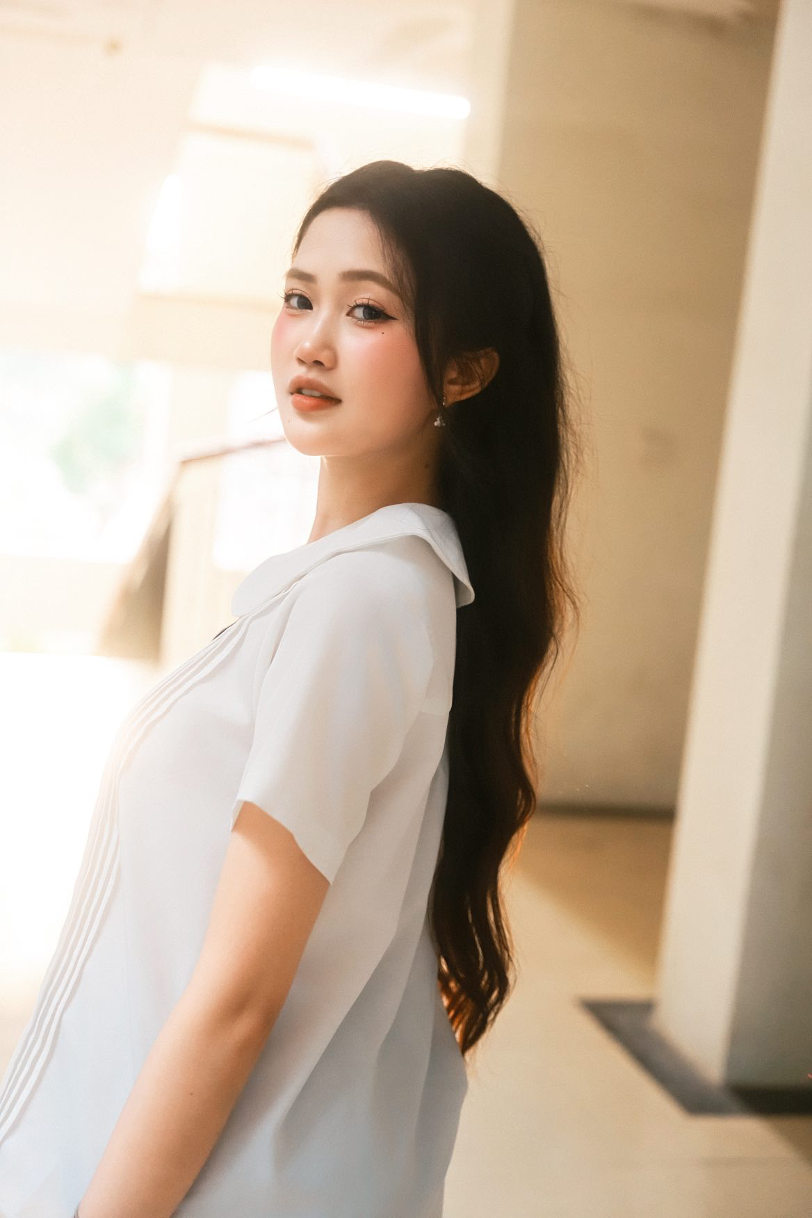 Xuất hiện c&ocirc; g&aacute;i Bắc Ninh "song tr&ugrave;ng" với Do&atilde;n Hải My: 11.000 người thả tim cho 2 bức ảnh- Ảnh 12.