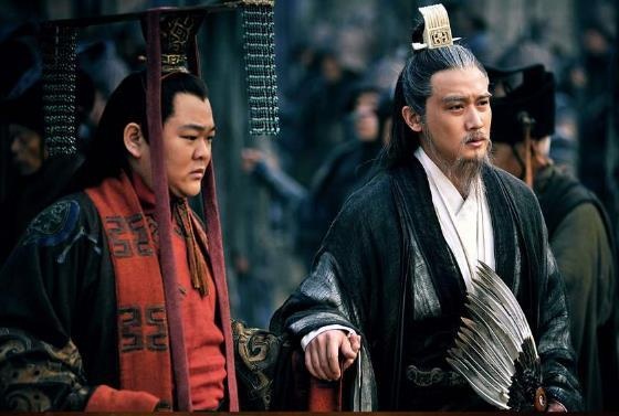 3 lần Lưu Thiện n&oacute;i &iacute;t m&agrave; khiến người nghe sững lại: Gia C&aacute;t Lượng chột dạ, Tư M&atilde; Chi&ecirc;u cũng bị qua mặt- Ảnh 2.